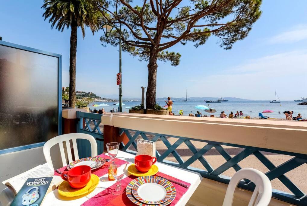 French Riviera 1 Bedroom On The Beach Facing Cannes Théoule-sur-Mer Εξωτερικό φωτογραφία